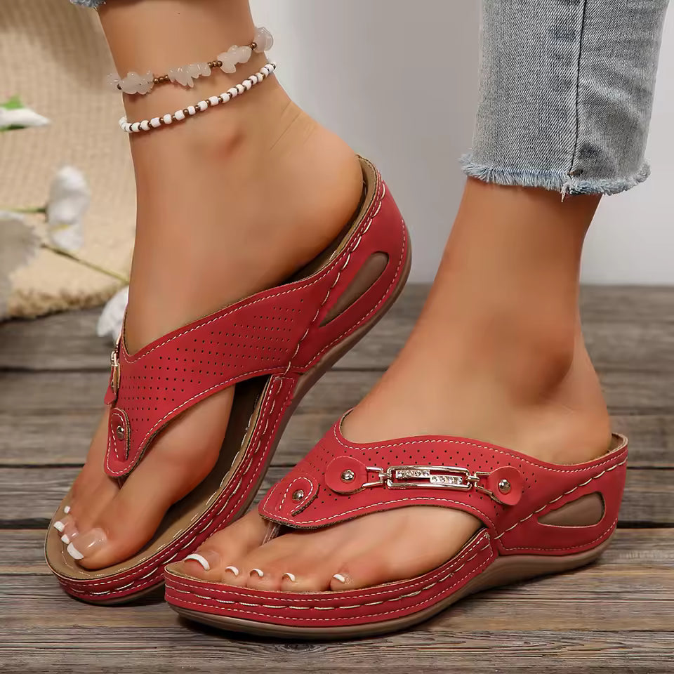 Arch Ease Thong Sandal - view 3